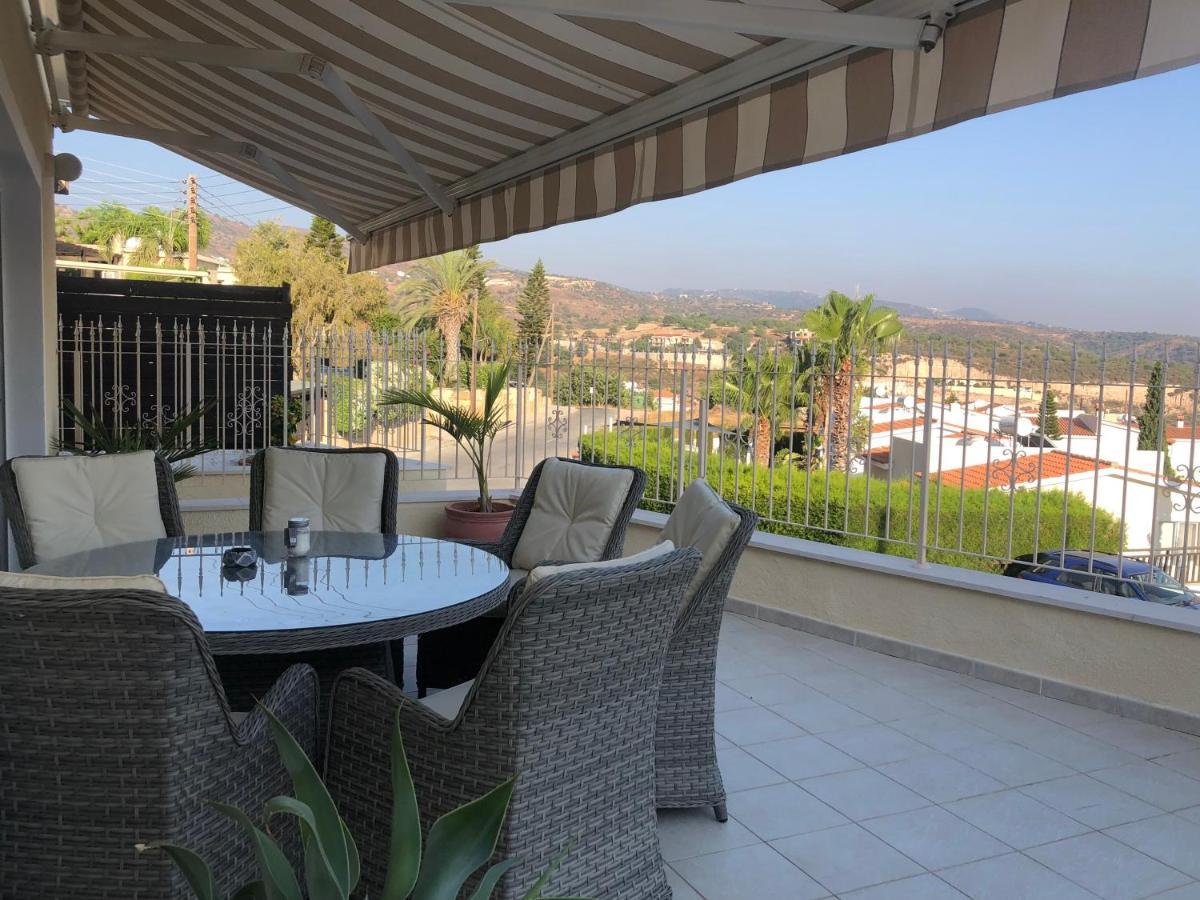 Peyia Palm Villa 파포스 외부 사진